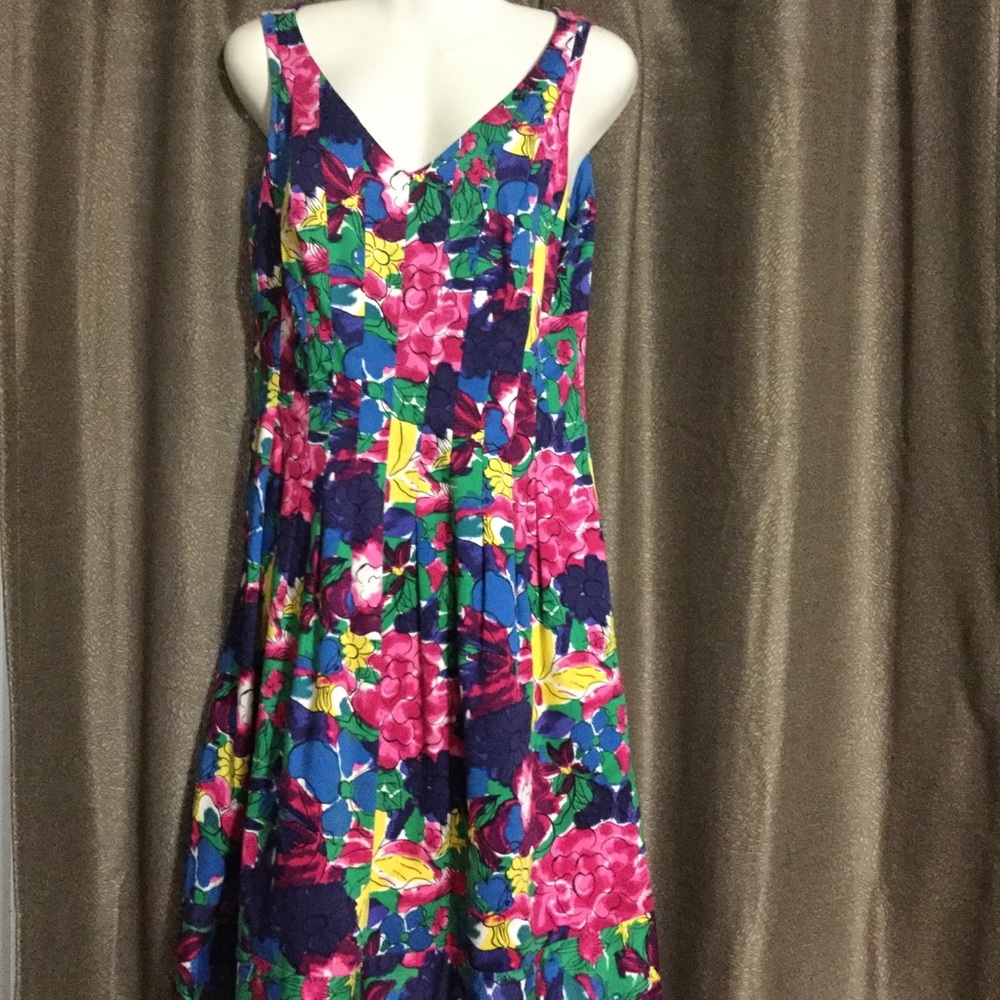 Jones New York Size 8 dress